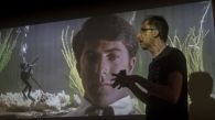 Luis López Belda durante una charla divulgativa de cine.