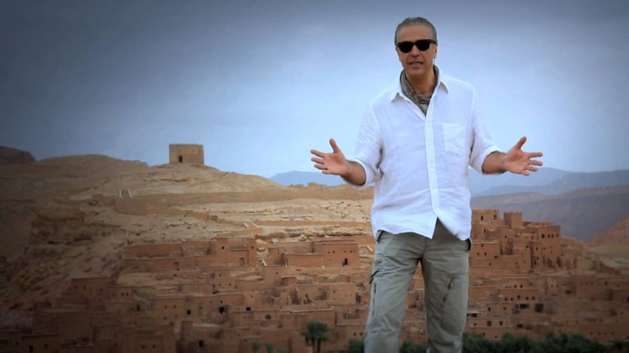 Miguel Valls en la Kashba de Ait Benhadou en el Valle del Draa, Marruecos.