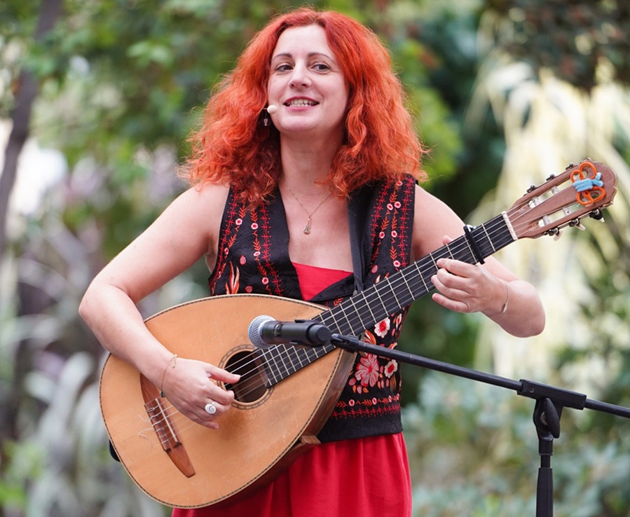 La narradora griega Ifigeneia Kakridoni clausura la temporada del ciclo «Tradiciones y el Mediterráneo» en Casa Mediterráneo
